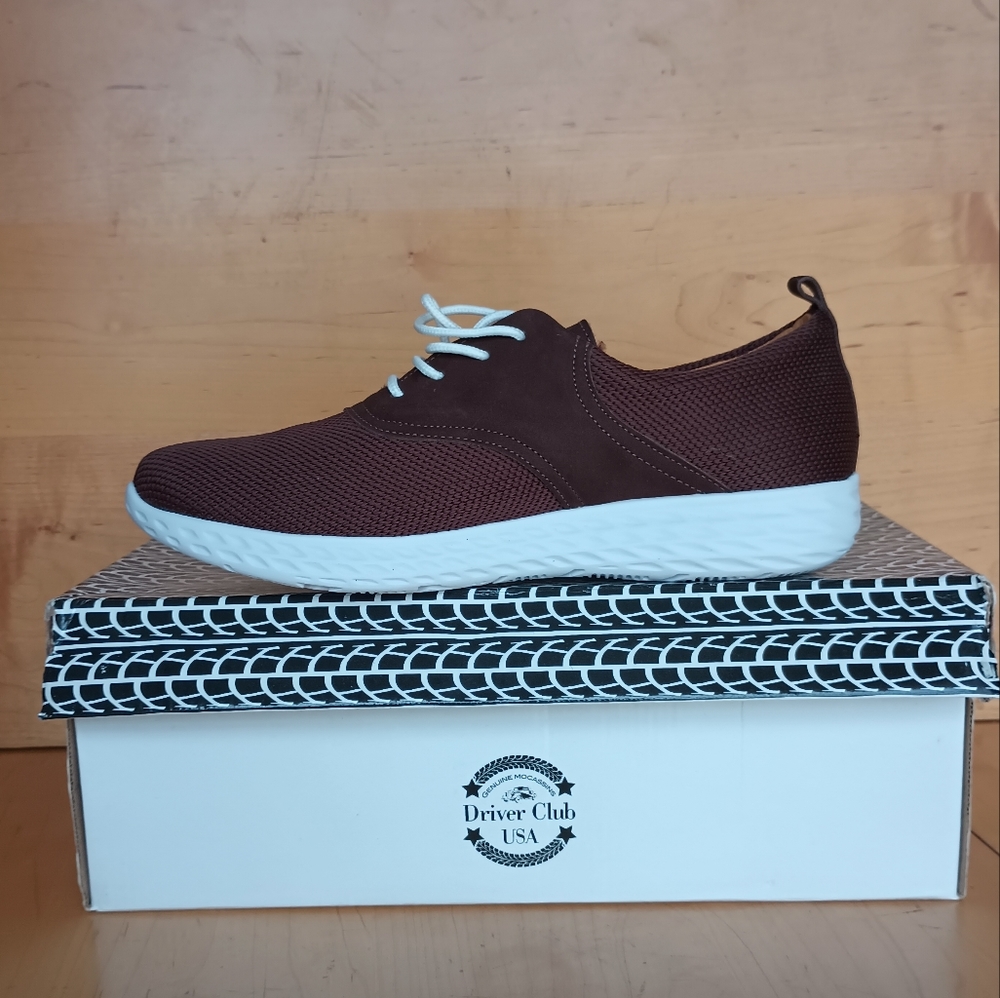 Driver Club USA Womens Leather Greenville Extralight Sneaker Loafer